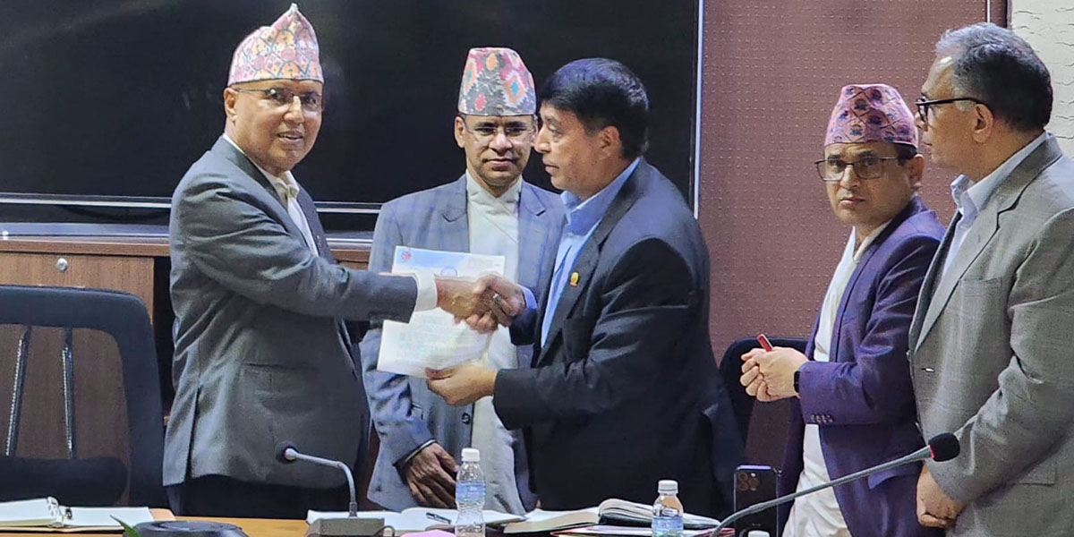 अर्थमन्त्रीले गरे निजी क्षेत्रसँग भेटवार्ता, अर्थतन्त्र पुनः उत्थानमा साथ दिने निजी क्षेत्रको प्रतिबद्धता