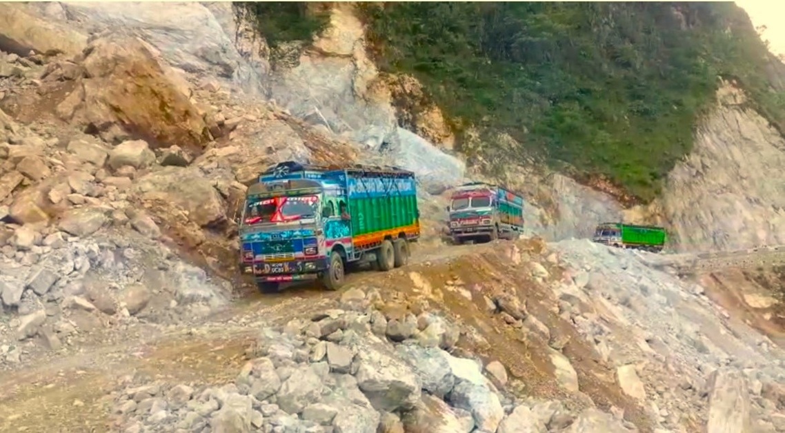 कालीगण्डकी करिडोरमा चल्न थाले गाडी